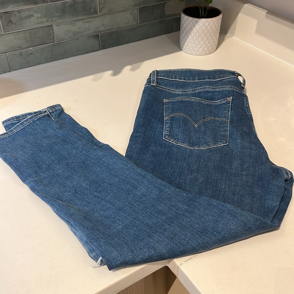 Levi’s 720 High Rise Super Skinny Jean